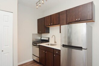 1627 N Humboldt Blvd in Chicago, IL - Building Photo - Building Photo