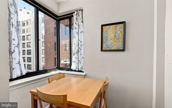 2515 K St NW in Washington, DC - Building Photo - Building Photo