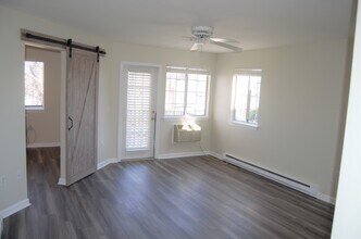 50 Myano Ln, Unit # 12 in Stamford, CT - Building Photo - Building Photo