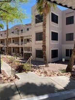 2060 Mesquite Ln in Laughlin, NV - Building Photo