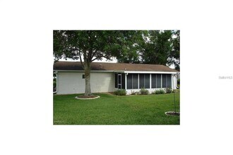 17516 SE 96th Ct in the Villages, FL - Building Photo - Building Photo