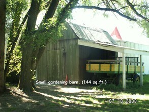 5351 W 46th St in Indianapolis, IN - Building Photo - Building Photo