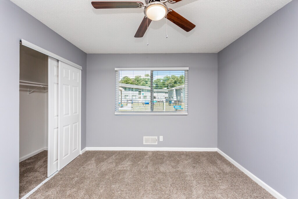 Gateway South (Formerly Yorkminster Square) Apartments in Atlanta, GA