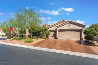 4014 Trapani Pl in Las Vegas, NV - Building Photo - Building Photo