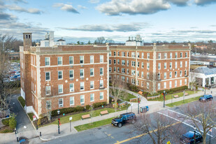 Hampshire House Condos Apartments