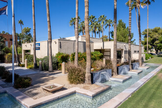 Sunscape Villas in Scottsdale, AZ - Building Photo - Building Photo