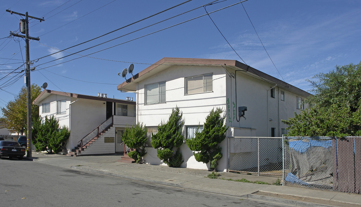 1865-1875 Powell St in San Pablo, CA - Building Photo