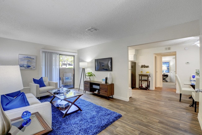 Rancho Mirage in Las Vegas, NV - Foto de edificio - Building Photo