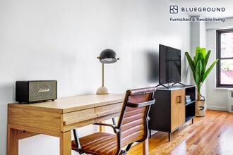 145 4th Ave in New York, NY - Building Photo - Building Photo