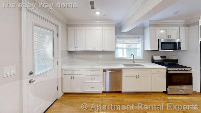 62 Gordon St