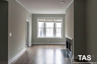 3854 N Southport Ave, Unit 1A in Chicago, IL - Building Photo - Building Photo