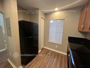 5958 London Ln in Tamarac, FL - Building Photo - Building Photo