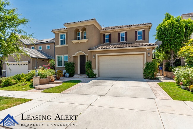 property at 28852 N Iron Village Dr