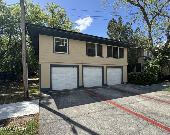 812 Goodwin St in Jacksonville, FL - Building Photo - Building Photo