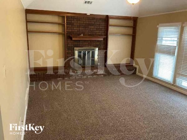 935 Rutland Dr in Southaven, MS - Foto de edificio - Building Photo