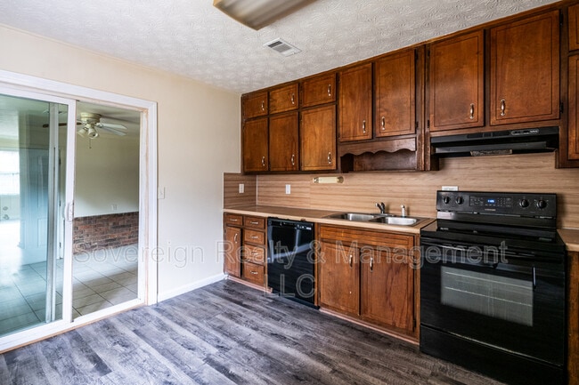 355 Haymarket Ln in Lawrenceville, GA - Building Photo - Building Photo