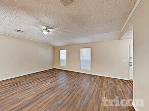 13830 Keyworth Dr in Houston, TX - Building Photo - Building Photo