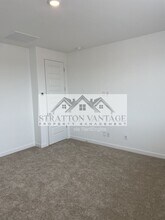 5626 S 26th Ln in Phoenix, AZ - Building Photo - Building Photo