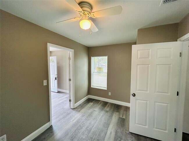 1402 Powhattan St in Jacksonville, FL - Building Photo - Building Photo