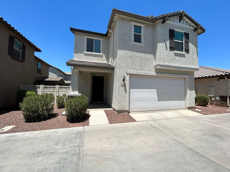 4046 E Ranch Rd in Gilbert, AZ - Building Photo