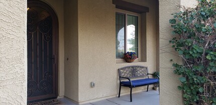 280 E Indigo Dr in Chandler, AZ - Building Photo - Building Photo