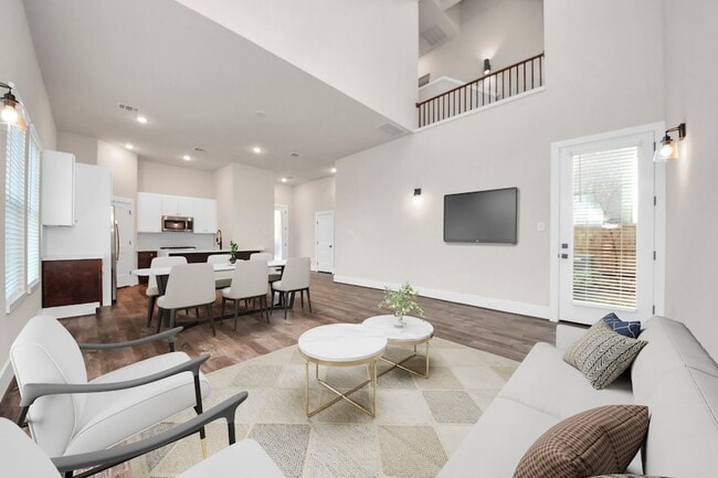 property at 2911 Paul Quinn St