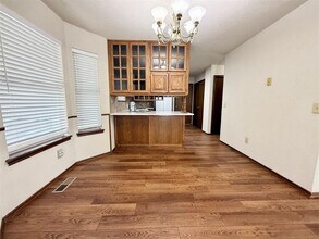 304 Pine Cove Ct in Norman, OK - Building Photo - Building Photo