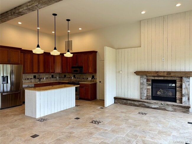 property at 335 Herricks Ln