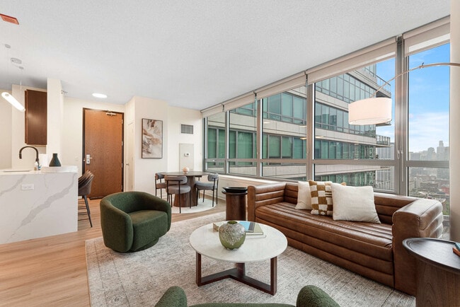 property at 365 N Halsted St