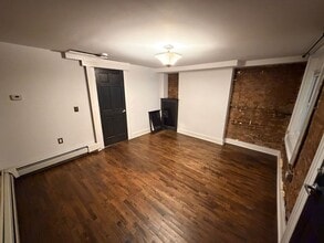 108 Chestnut St in Albany, NY - Building Photo - Building Photo