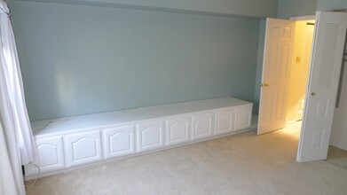 24 N Wolfe St in Baltimore, MD - Building Photo - Building Photo