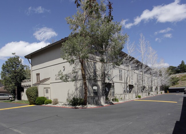Waters Edge Apartments in Reno, NV - Foto de edificio - Building Photo
