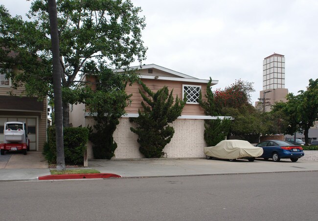3744 7th Ave in San Diego, CA - Building Photo - Building Photo
