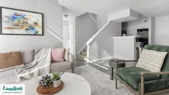 2300 Misty Ridge Cir in Arlington, TX - Building Photo