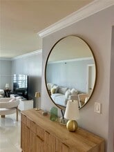 3300 NE 192 St in Aventura, FL - Building Photo - Building Photo