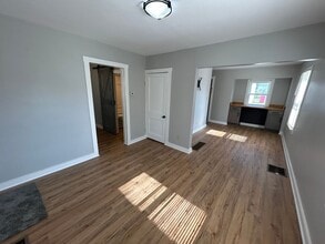 2023 Broadway St in Quincy, IL - Building Photo - Building Photo