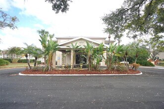 10330 Carrollwood Ln in Tampa, FL - Building Photo - Building Photo