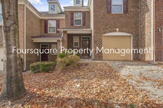 1914 Whirlaway Ct in Cary, NC - Building Photo - Building Photo
