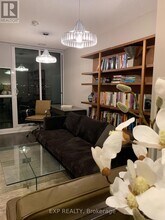 3091 Dufferin St in Toronto, ON - Building Photo - Building Photo