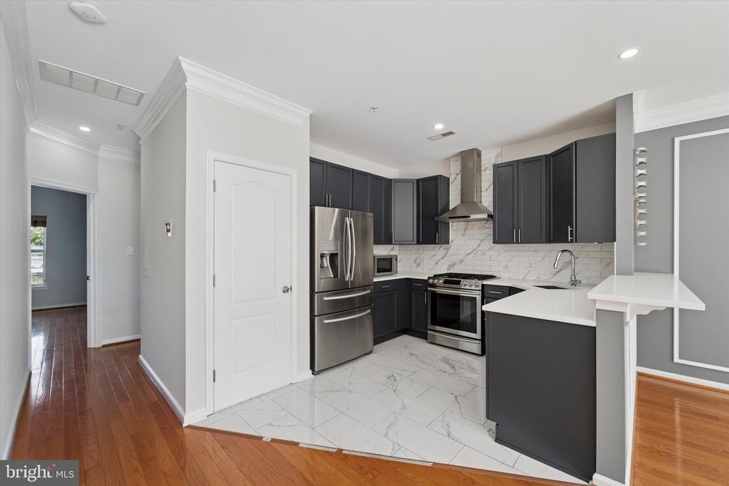 290 Byberry Rd in Philadelphia, PA - Building Photo