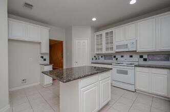 23826 River Pl Dr in Katy, TX - Building Photo - Building Photo