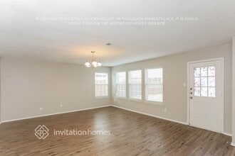 217 Quail Run Rd in Red Oak, TX - Building Photo - Building Photo