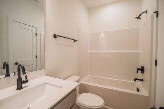 120 Elgin Ln in Central, SC - Building Photo - Building Photo