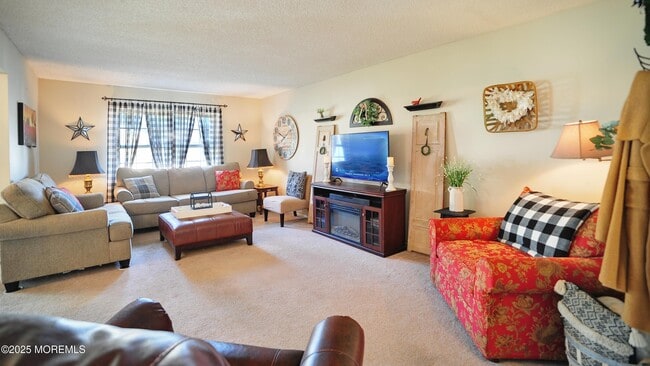 property at 11 Reef Pl