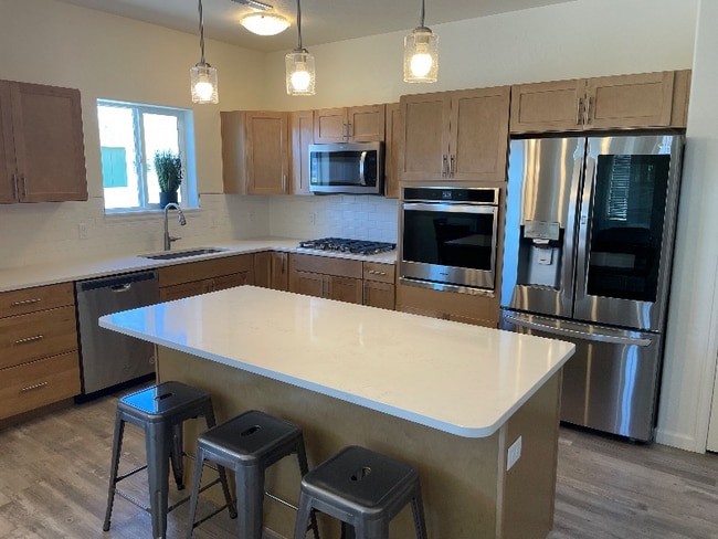 2140 Slope Creek Ave in Grand Junction, CO - Foto de edificio - Building Photo