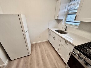 30 Davis St in Beacon, NY - Building Photo - Building Photo