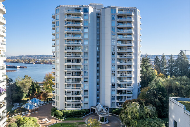 Palace Quay II in New Westminster, BC - Building Photo - Building Photo