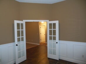 2009 Cecil St in Columbia, MO - Building Photo - Building Photo