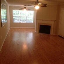 12300 Apache Ave in Savannah, GA - Building Photo - Building Photo