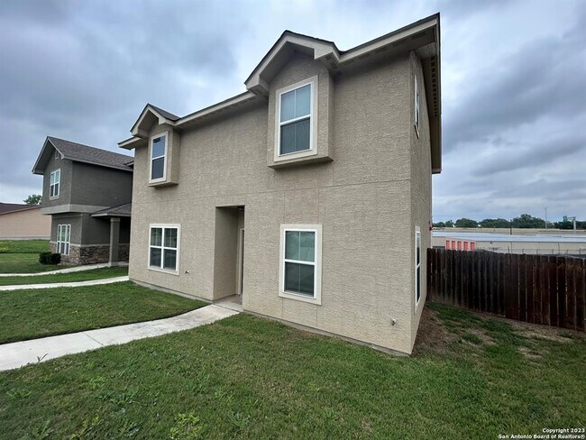 property at 622 Meadow Arbor Ln